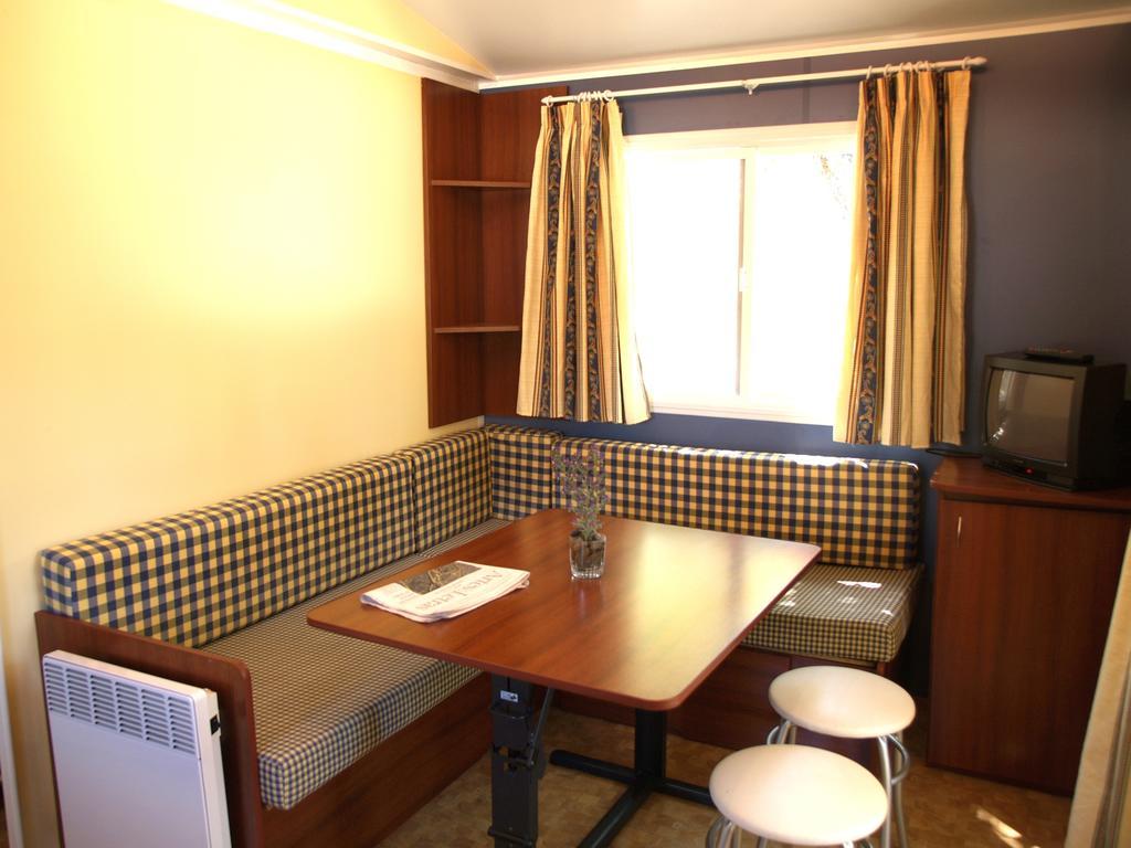 Camping Aínsa Kamer foto